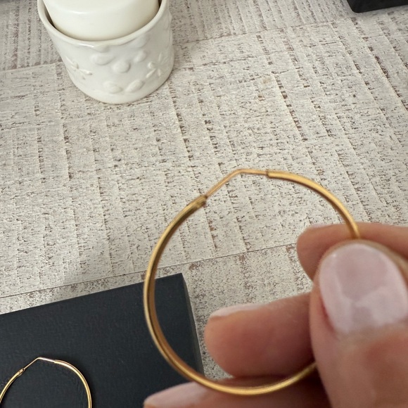 14k gold Hoop earrings. 3.5 inches. - Picture 2 of 3